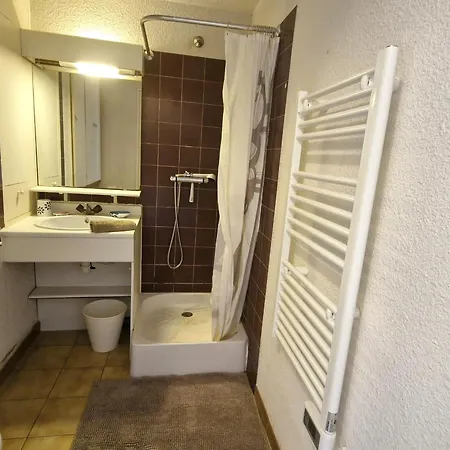 Cosy Avec Balcon Et Parking, Animaux Admis, Pres Des Plages A - Fr-1-780-7 Appartement