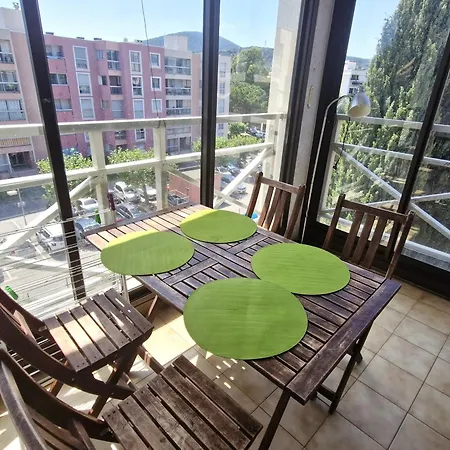Avec Cabine, Piscine, Parking Privé, Proche Plages à - Fr-1-780-7 Appartement Sainte-Maxime